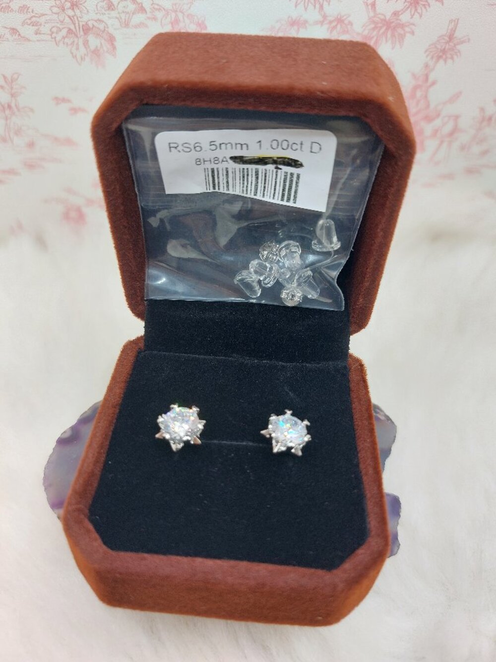 PT950 Platinum Stud Earrings 1-carat Star Round Rhinestone